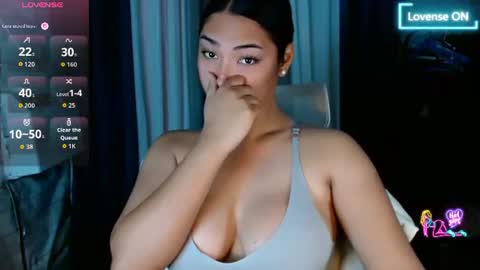 Snapshot of violetasha chatting on 07/30/26, 01:59 violet online show from 07/30/26, 01:59