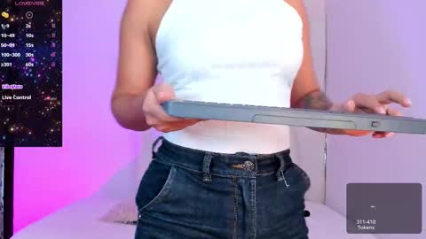 Violeta online show from 02/15/25, 06:33