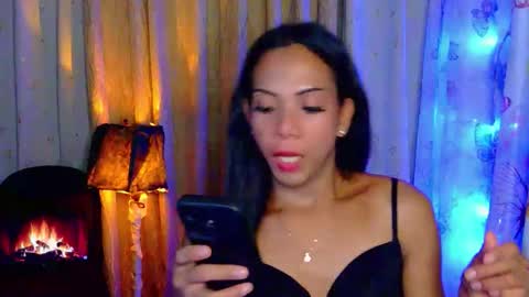 Snapshot of violeterection chatting on 11/18/25, 09:47 JUVY online show from 11/18/25, 09:47