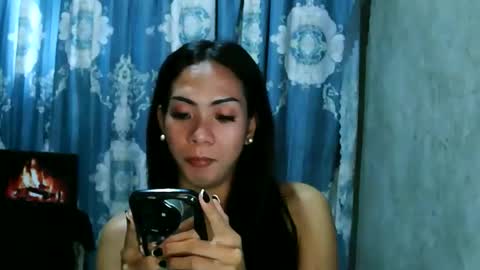 Snapshot of violeterection chatting on 02/17/26, 02:30 JUVY online show from 02/17/26, 02:30
