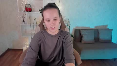 Violet online show from 09/11/25, 04:29