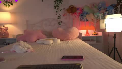 violeth___ online show from 05/05/26, 10:12