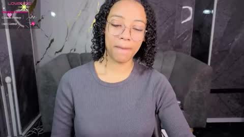 Snapshot of violeth_b chatting on 02/21/26, 12:50 violeth_b online show from 02/21/26, 12:50