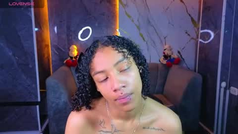 Snapshot of violeth_b chatting on 07/22/26, 01:25 violeth_b online show from 07/22/26, 01:25