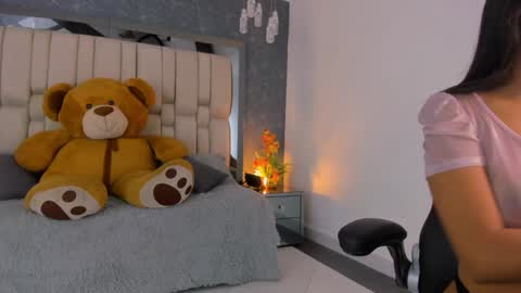 Violeth Foxx online show from 02/06/25, 12:05