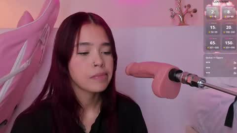 Snapshot of violeth_hill chatting on 09/21/25, 07:37 Violeth Hill online show from 09/21/25, 07:37