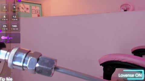 Snapshot of violeth_hill chatting on 11/07/25, 07:36 Violeth Hill online show from 11/07/25, 07:36