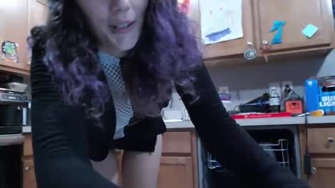 Violet Hooper online show from 01/10/25, 03:27
