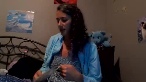 Violet Hooper online show from 06/06/26, 03:44