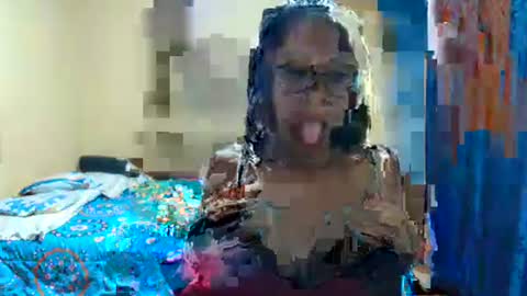 Violet777  online show from 12/04/24, 10:02