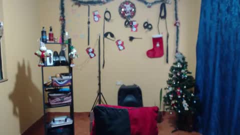 Violet777  online show from 11/20/25, 10:59