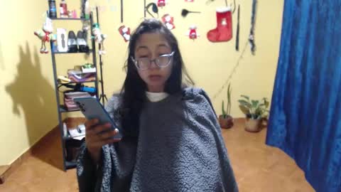 Violet777  online show from 11/24/25, 09:53