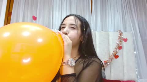 violetsweet_cs online show from 02/21/25, 07:23