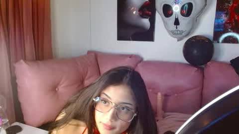 violetsweet_cs online show from 10/15/25, 10:26