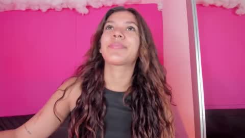 violett_24_ online show from 03/11/25, 12:28