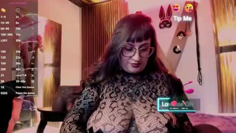 violett_8 online show from 06/19/26, 05:56
