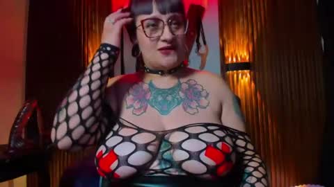 violett_8 online show from 07/25/26, 03:26
