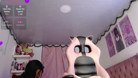 violett_brown9 online show from 07/05/26, 07:04