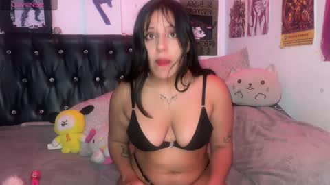 violett_dante online show from 07/10/26, 08:29