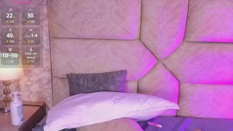 Snapshot of violett_fowlerxx chatting on 05/16/26, 05:26 violett online show from 05/16/26, 05:26