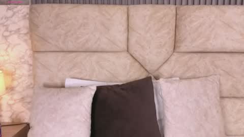Snapshot of violett_fowlerxx chatting on 05/21/26, 03:35 violett online show from 05/21/26, 03:35