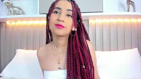 Snapshot of violett_rabbit_ chatting on 10/08/25, 07:55 Violett online show from 10/08/25, 07:55