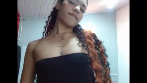 violetta_dreams online show from 10/23/25, 08:29