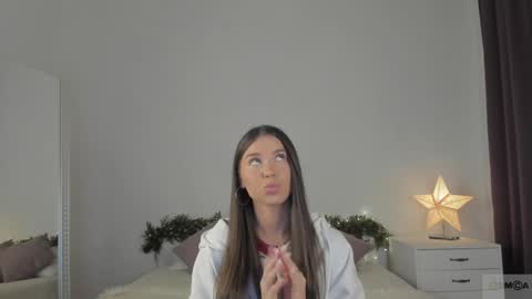 violetta_finch online show from 12/06/24, 08:26