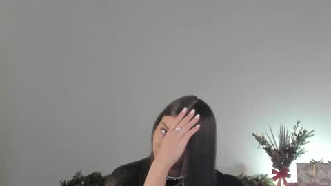 violetta_finch online show from 12/20/24, 08:28