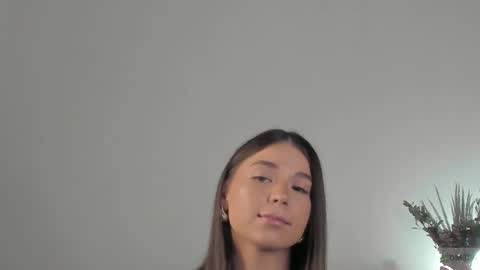 violetta_finch online show from 12/26/24, 08:28