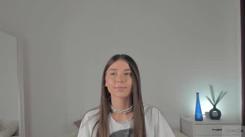 violetta_finch online show from 02/23/25, 06:56