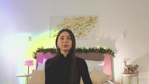 Snapshot of violetta_finch chatting on 01/17/26, 10:20 violetta_finch online show from 01/17/26, 10:20