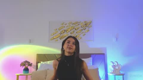 violetta_finch online show from 05/16/26, 10:36