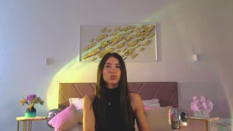 violetta_finch online show from 07/01/26, 11:56