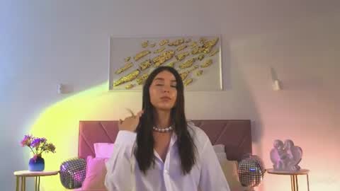 violetta_finch online show from 07/09/26, 11:03