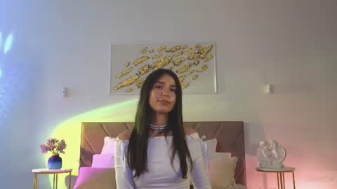 violetta_finch online show from 07/28/26, 06:20