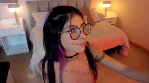 Violetta nur online show from 07/08/26, 09:08