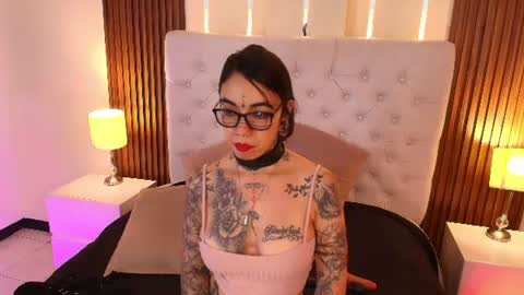 violettaalemida online show from 07/08/26, 04:17