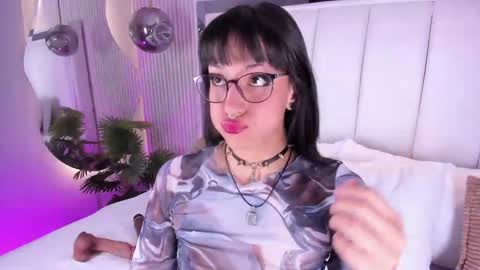 violettacolinss online show from 04/29/26, 11:36