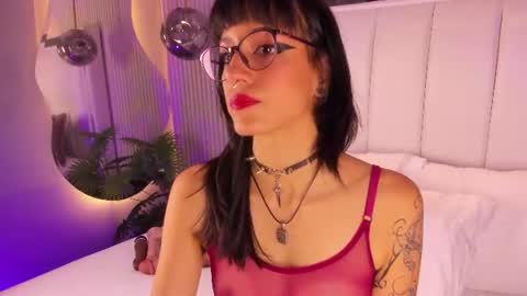 violettacolinss online show from 07/01/26, 11:34