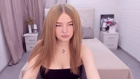 ViolettaOtis online show from 12/06/24, 12:16