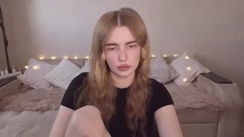 ViolettaOtis online show from 06/22/26, 02:14