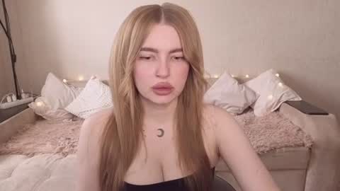 ViolettaOtis online show from 06/30/26, 11:00