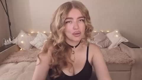ViolettaOtis online show from 07/25/26, 10:24