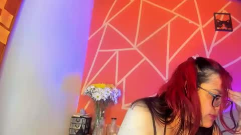 Snapshot of violettasexycam chatting on 02/24/25, 02:08 violetafetish online show from 02/24/25, 02:08