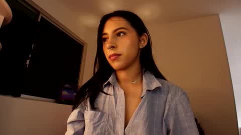 Violetta....Follow me in Twitter... online show from 09/30/25, 11:26