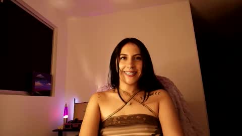 Violetta....Follow me in Twitter... online show from 10/03/25, 03:47