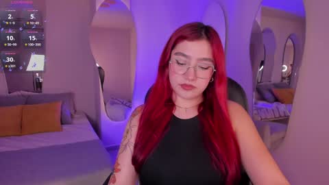 Violett Castel online show from 12/11/24, 07:57