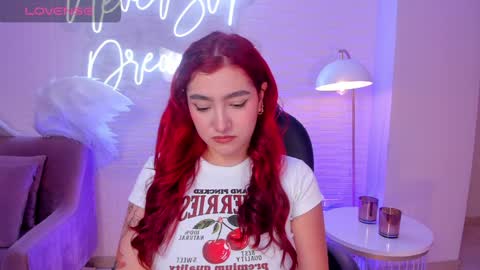 Violett Castel online show from 12/28/24, 07:43
