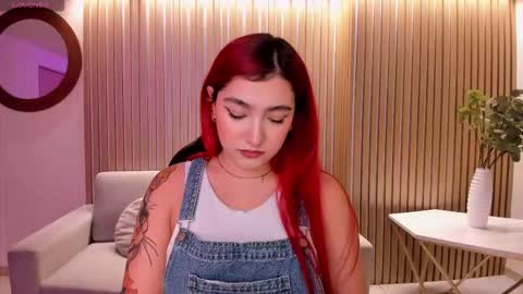 Violett Castel online show from 09/09/25, 06:40